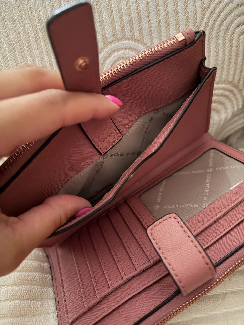 Michael Kors Dusty Rose Saffiano Leather Wristlet Wallet • Rose Gold Hardware
